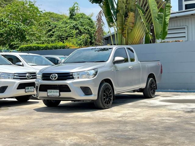 Toyota Hilux Revo 2018 2.4 J Pickup ดีเซล ไม่ติดแก๊ส เกียร์ธรรมดา เทา