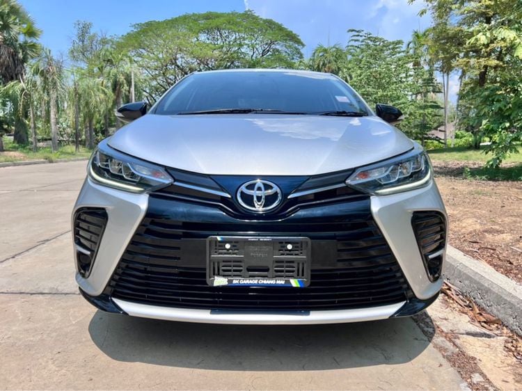 Toyota Yaris ATIV 2021 1.2 Mid Sedan เบนซิน เกียร์อัตโนมัติ เทา รูปที่ 2