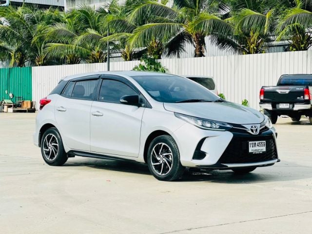 Toyota Yaris 2020 1.2 Mid Sedan เบนซิน ไม่ติดแก๊ส เกียร์อัตโนมัติ เทา
