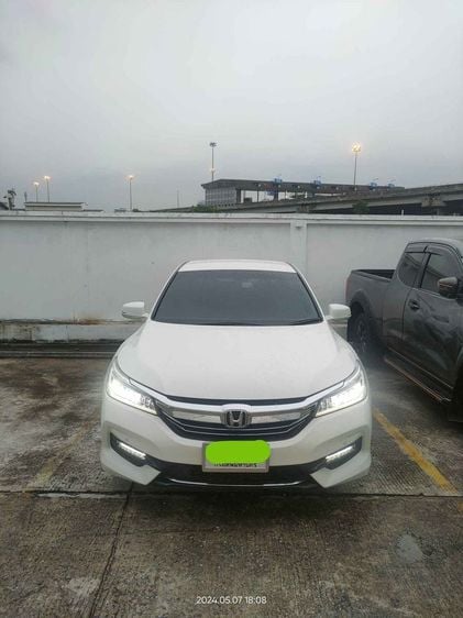Honda Accord 2016 2.0 EL i-VTEC Sedan เบนซิน ไม่ติดแก๊ส เกียร์อัตโนมัติ ขาว