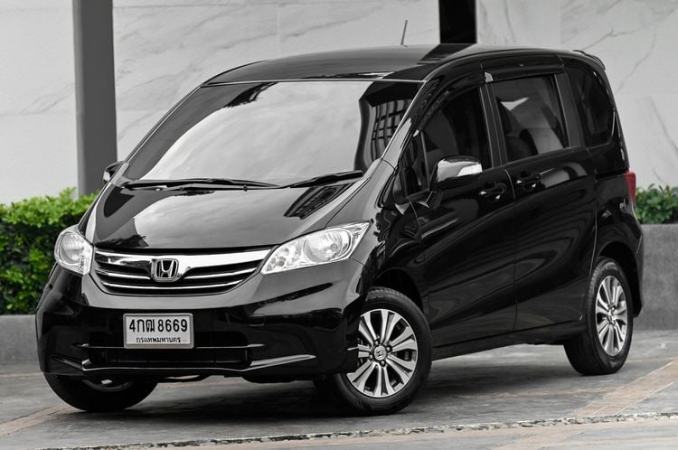 Honda Freed 2015 1.5 EL Utility-car เบนซิน ไม่ติดแก๊ส เกียร์อัตโนมัติ ดำ