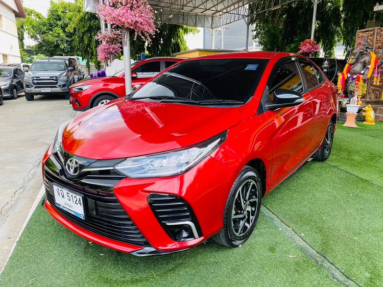 Toyota Yaris ATIV 2022 1.2 Sport Sedan เบนซิน ไม่ติดแก๊ส เกียร์อัตโนมัติ แดง รูปที่ 3