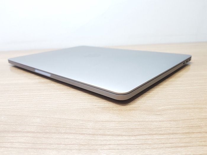 MacbookPro (Retina13-inch ,2019) Quad-Core i5 2.4Ghz SSD 256Gb Ram 8Gb Touchbar สีสเปซเกรย์ น่าใช้ รูปที่ 4