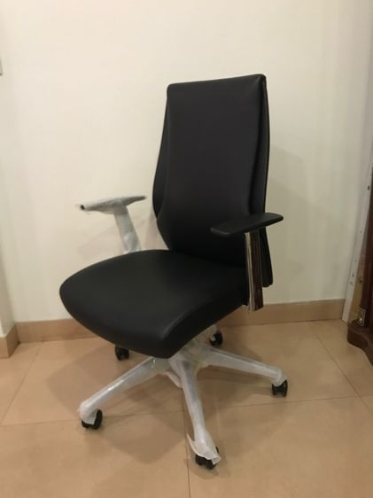 เก้าอี้สำนักงาน รูปที่ 13