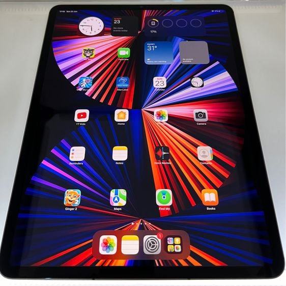 ขาย iPad Pro 12.9 gen5 128gb ใส่ซิมได้ เครื่องศูนย์ไทย จอสวย จอแท้แบตแท้ สแกนได้ปกติ รีเซ็ตได้ ไม่ติดไอคราว อุปกรณ์ครบ  รูปที่ 1