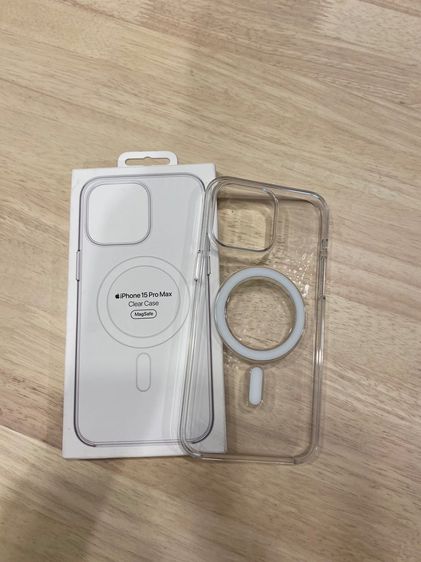 iPhone 15 Pro Max Clear Case with MagSafe มือสองของเเท้