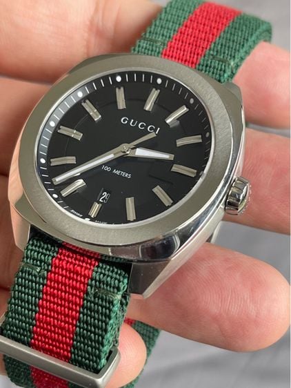 GUCCI GG2570 Blue Dial 40 mm Green and Red Nylon Watch YA142301  รูปที่ 14