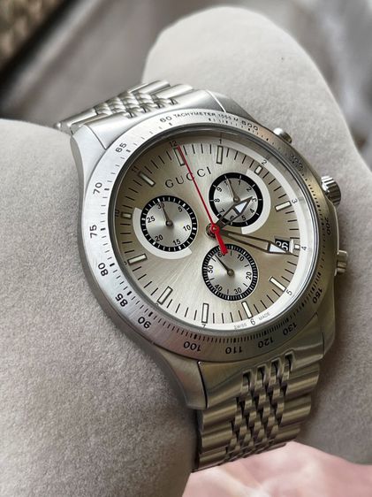 GUCCI Chronograph Swiss Movement Silver Dial YA126255 รูปที่ 18
