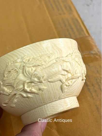 ถ้วยแกะสลัก ม้าอาชาหนุ่มสะสม  รูปที่ 3