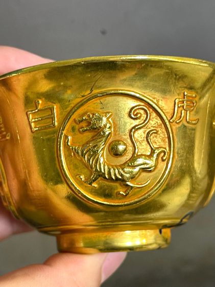 ถ้วยน้ำชา 4 สัตว์จตุรเทพ กะไหล่ทอง A1 รูปที่ 12