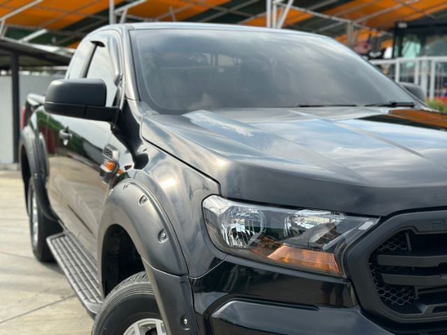 Ford Ranger 2019 2.2 Hi-Rider XLS Pickup ดีเซล ไม่ติดแก๊ส เกียร์ธรรมดา ดำ รูปที่ 1