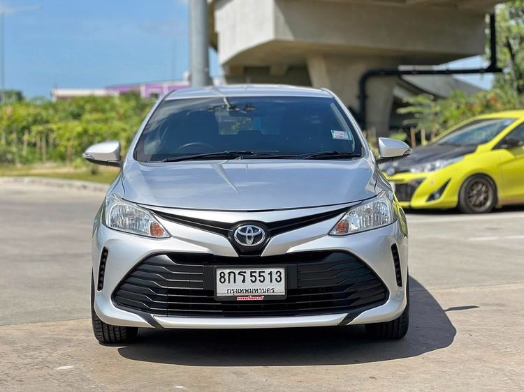 Toyota Vios 2019 1.5 J Sedan เบนซิน ไม่ติดแก๊ส เกียร์อัตโนมัติ เทา รูปที่ 2