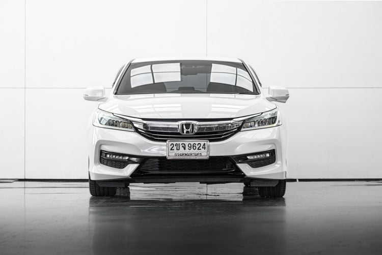 Honda Accord 2018 2.0 EL Sedan เบนซิน ไม่ติดแก๊ส เกียร์อัตโนมัติ ขาว รูปที่ 4
