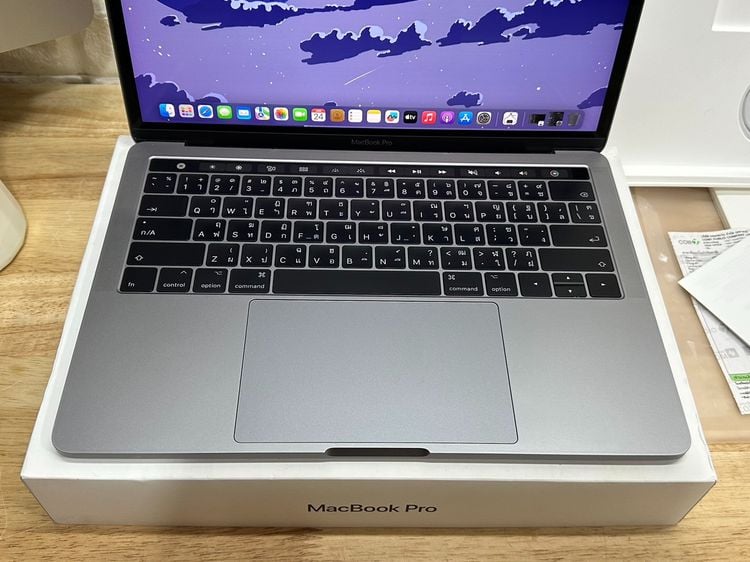 MacBook Pro 13.3-inch,2017 Four Thunderbolt 3 ports Ram8gb SSD256gb SpaceGray รูปที่ 4