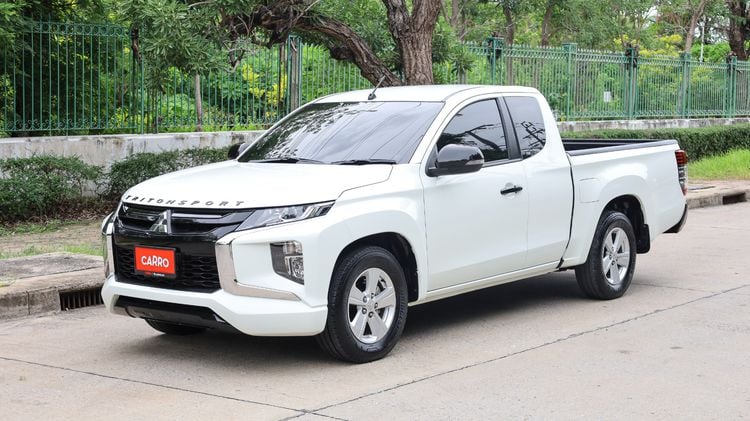 Mitsubishi Triton 2023 2.5 GLX Pickup ดีเซล ไม่ติดแก๊ส เกียร์ธรรมดา ขาว รูปที่ 3