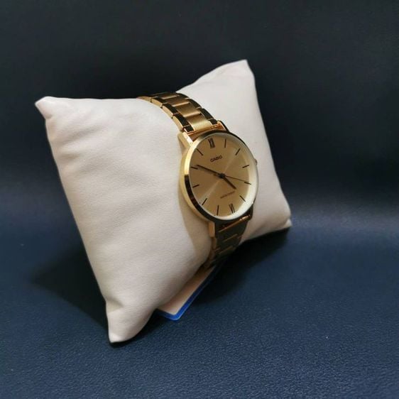 ขายนาฬิกาข้อมือผู้หญิงCasio Standardของใหม่ของแท้ร้อยเปอร์เซนต์ รูปที่ 4