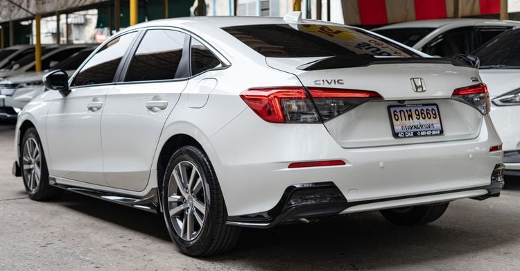 Honda Civic 2023 1.5 EL+ Sedan เบนซิน ไม่ติดแก๊ส เกียร์อัตโนมัติ ขาว รูปที่ 3