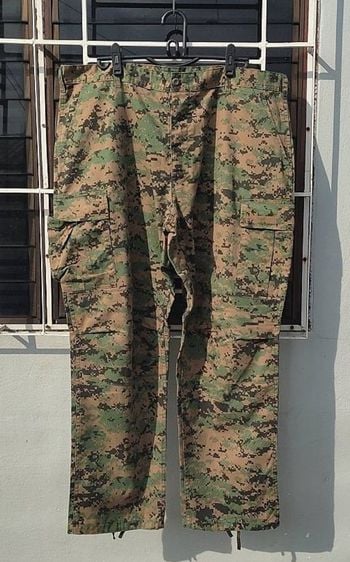 XL 162.กางเกงทหารลายพรางดิจิตอล MARPAT ผ้าหนา เอว 38 นิ้ว By ROTHCO MADE IN CHAINA สภาพดีเหมือนใหม่