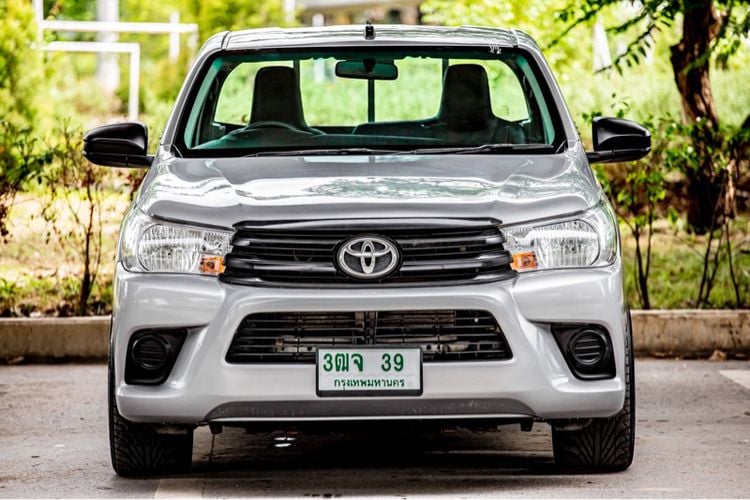 Toyota Hilux Revo 2018 2.4 J Plus Pickup ดีเซล ไม่ติดแก๊ส เกียร์ธรรมดา เทา รูปที่ 2