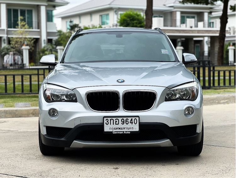 BMW X1 2015 2.0 sDrive18i xLine Utility-car เบนซิน ไม่ติดแก๊ส เกียร์อัตโนมัติ บรอนซ์เงิน รูปที่ 2
