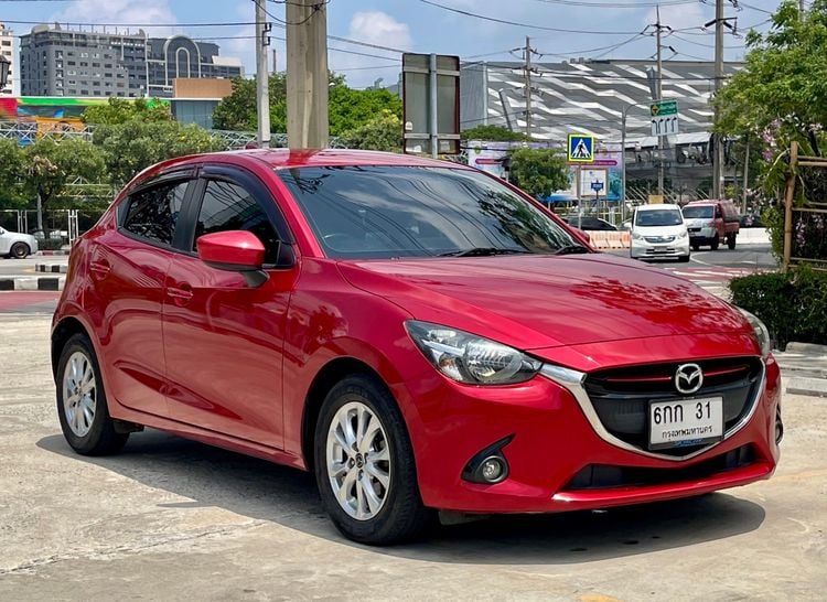 Mazda Mazda 2 2016 1.3 Sports High Plus Sedan เบนซิน ไม่ติดแก๊ส เกียร์อัตโนมัติ แดง รูปที่ 3
