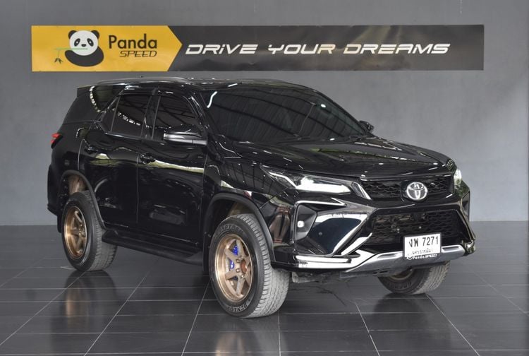Toyota Fortuner 2023 2.4 G Utility-car ดีเซล ไม่ติดแก๊ส เกียร์อัตโนมัติ ดำ