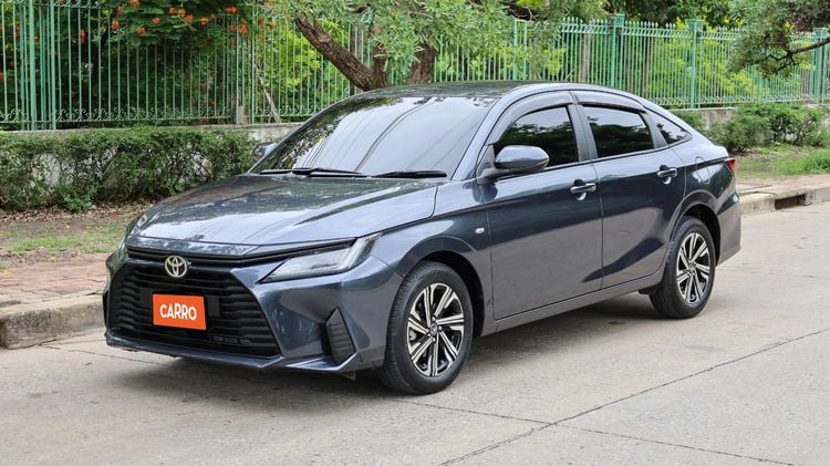 Toyota Yaris ATIV 2023 1.2 Sport Sedan เบนซิน ไม่ติดแก๊ส เกียร์อัตโนมัติ เทา รูปที่ 3