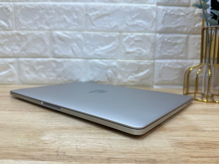 MacBook Pro (13-inch, 2018,Four Thunderbolt 3 ports) Ram8gb SSD512gb Silver รูปที่ 7