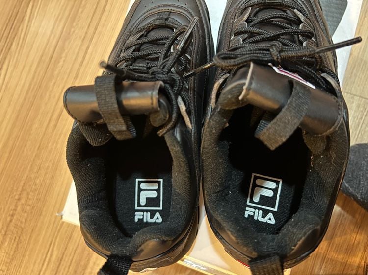 รองเท้า FILA รูปที่ 2