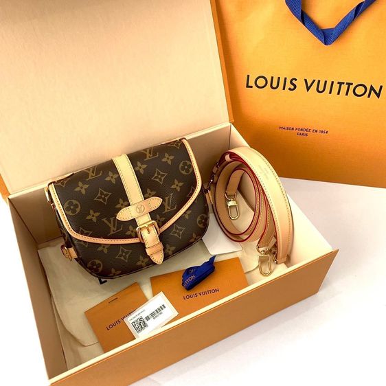 Louis Vuitton หนังแท้ ไม่ระบุ น้ำตาล  Lv Saumur BB มือสอง