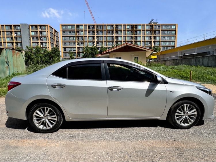 Toyota Altis 2015 1.8 G Sedan เบนซิน เกียร์อัตโนมัติ บรอนซ์เงิน รูปที่ 2