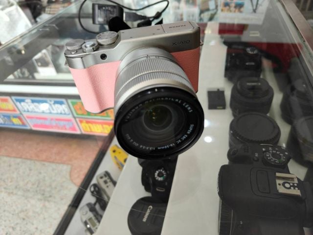 Fujifilm กล้องมิลเลอร์เลส กล้อง Fuji X a10 สวยๆใช้น้อยมาก ค่ะ