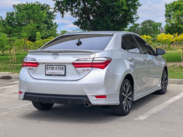 Toyota Altis 2019 1.8 Esport Sedan เบนซิน ไม่ติดแก๊ส เกียร์อัตโนมัติ เทา รูปที่ 4