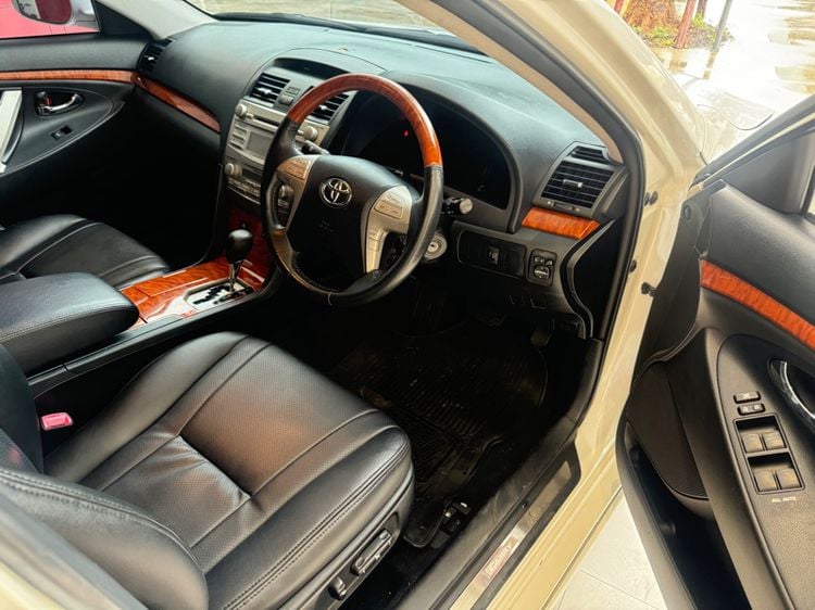 Toyota Camry 2012 2.0 G Extremo Sedan เบนซิน ไม่ติดแก๊ส เกียร์อัตโนมัติ ขาว รูปที่ 3