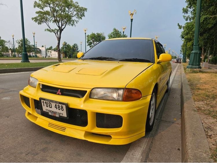 รถ Mitsubishi Lancer 1.5 GLXi LTD สี เหลือง