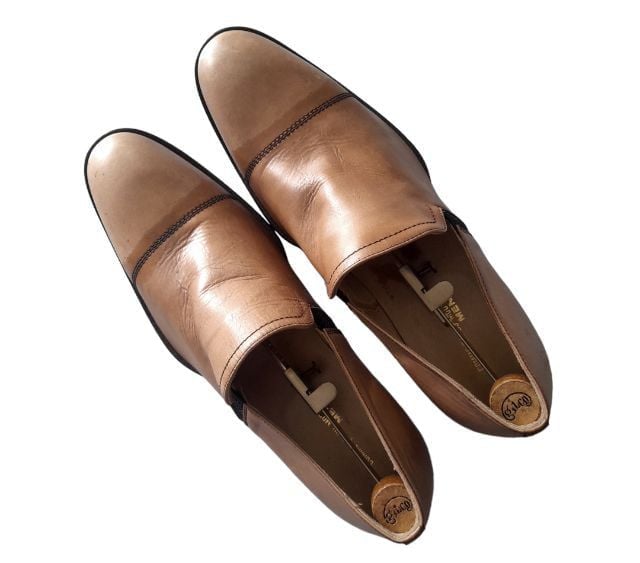 Comme Ca Du Mode
Men
desert tan calfskin 
pointy dress shoes
made in Japan
27 cm
🎌🎌🎌 รูปที่ 1