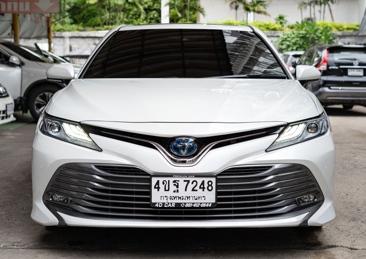 Toyota Camry 2021 2.5 HV Premium Sedan ไฮบริด ไม่ติดแก๊ส เกียร์อัตโนมัติ ขาว