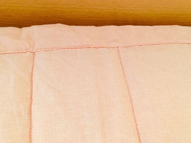 ผ้าปูรองนอน (แบบหนา) ขนาด 3.5ฟุต เอิร์ธโทนสีส้มโอรสเย็บลายลอนทั้งผืน (สภาพใหม่) (โทนสีหายาก) มือสองสภาพดี สินค้าญี่ปุ่น-เกาหลีแท้ รูปที่ 4
