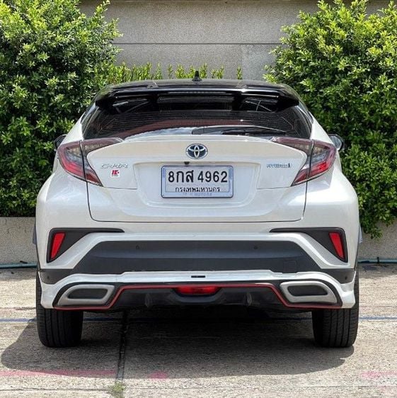 Toyota C-HR 2019 1.8 Hybrid Hi Utility-car ไฮบริด เกียร์อัตโนมัติ ขาว รูปที่ 2