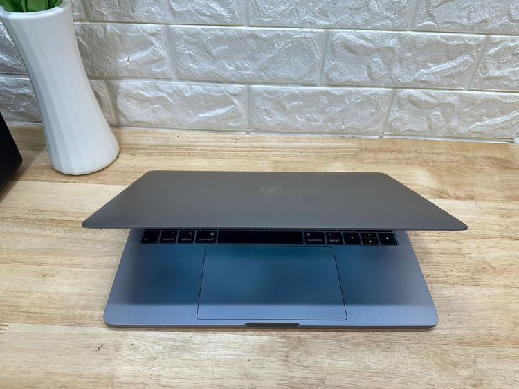 MacBook Pro (13-inch 2019 Four Thunderbolt 3 ports) Ram8gb SSD512gb SpaceGray รูปที่ 4
