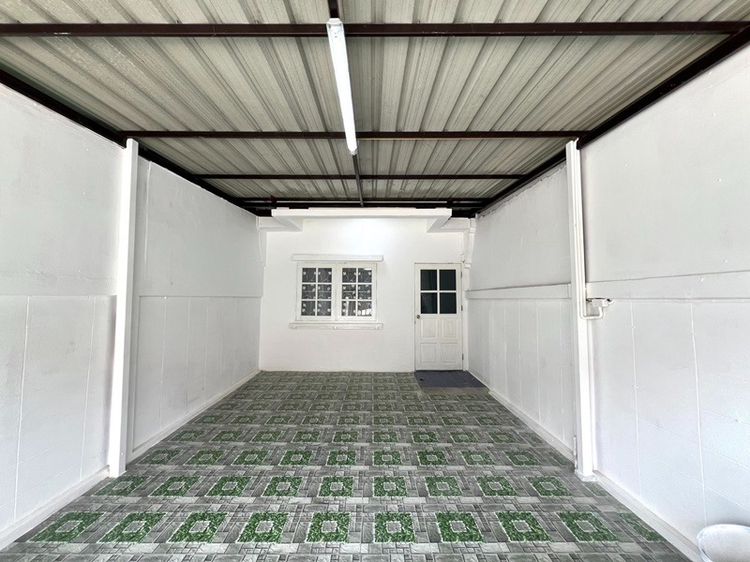 ไม่มี 2024 ขายทาวน์เฮ้าส์ 2 ชั้น หมู่บ้านวโรชา 4 พร้อมรายได้ประจำ ถ เทพารักษ์ บางเสาธง สมุทรปราการ ตกแต่งใหม่ทั้งหลัง  รูปที่ 2