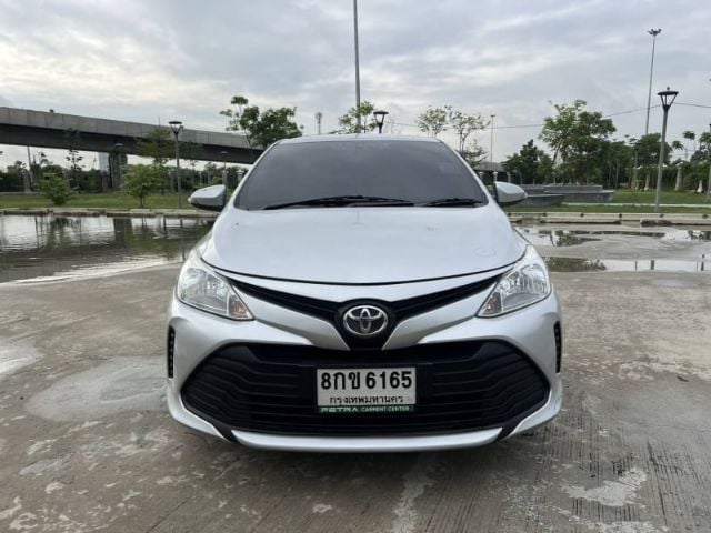 Toyota Vios 2018 1.5 J Sedan เบนซิน ไม่ติดแก๊ส เกียร์อัตโนมัติ บรอนซ์เงิน