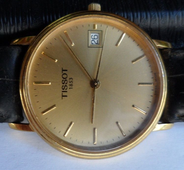 นาฬิกา Boy Size tissot 1853 sapphire crystal     แท้ SWISS MADE มีวันที่ ระบบ Quartz ขนาด36 มิลรวมเม็ด ตัวเรือนทอง 18K GOLD ELECTROPLATED WA
