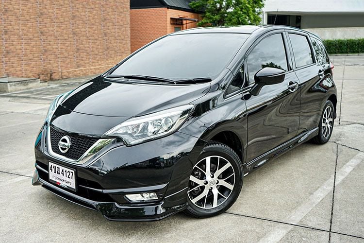 Nissan Note 2020 1.2 E Sedan เบนซิน ไม่ติดแก๊ส เกียร์อัตโนมัติ ดำ รูปที่ 1