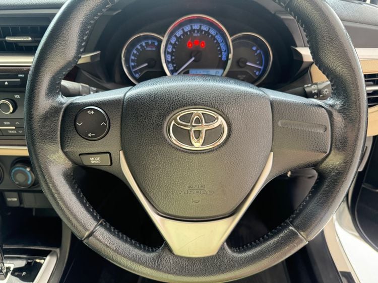 Toyota Altis 2015 1.6 G Sedan เบนซิน ไม่ติดแก๊ส เกียร์อัตโนมัติ ขาว รูปที่ 3