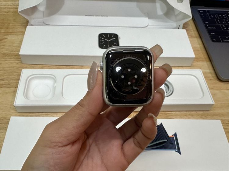 Apple Watch S6 44mm GPS Silver Aluminum รูปที่ 3