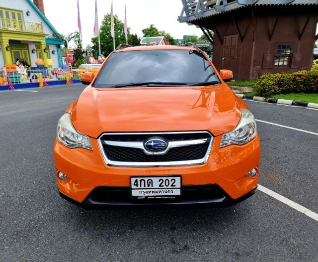 Subaru XV 2015 2.0 XV 4WD Sedan เบนซิน ไม่ติดแก๊ส เกียร์อัตโนมัติ ส้ม