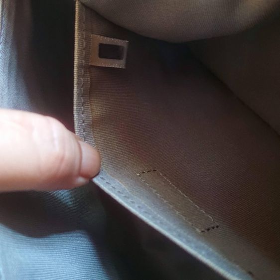 กระเป๋าทรงครัช Jimmy Choo แบรนด์แท้  รูปที่ 10