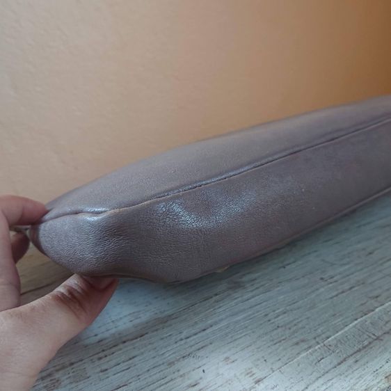 กระเป๋าทรงครัช Jimmy Choo แบรนด์แท้  รูปที่ 7