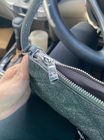 กระเป๋าถือยี่ห้อ LYN around รูปที่ 8